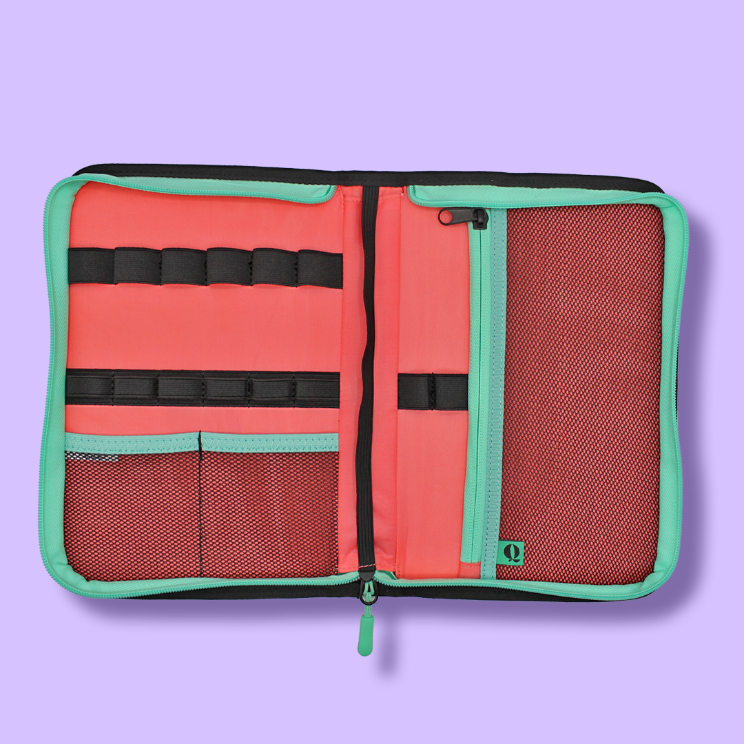 Quell Sketchbook Case
