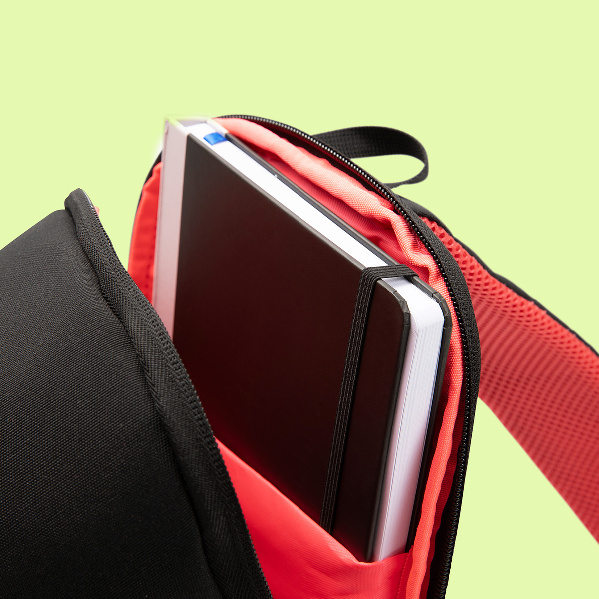 Quell Artist Bag